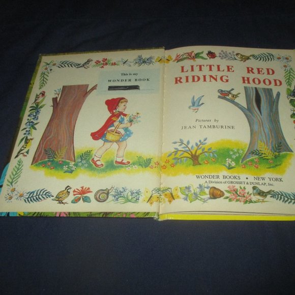 Two-In-One Wonder Book The Three Little Pigs & Little Red Riding Hood (1974) - Picture 2 of 4